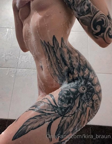 Kira Braun photo 172