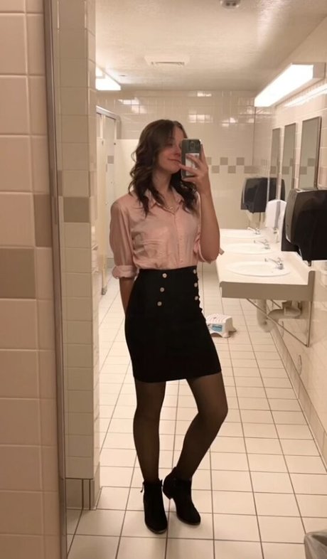 Kira_Graceeee photo 13