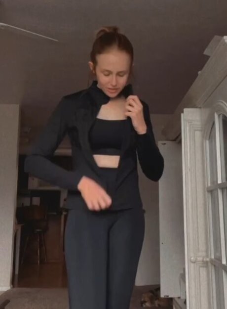 Kira_Graceeee photo 15