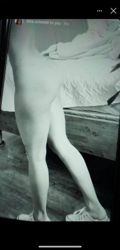 Kira Schmitt photo 9