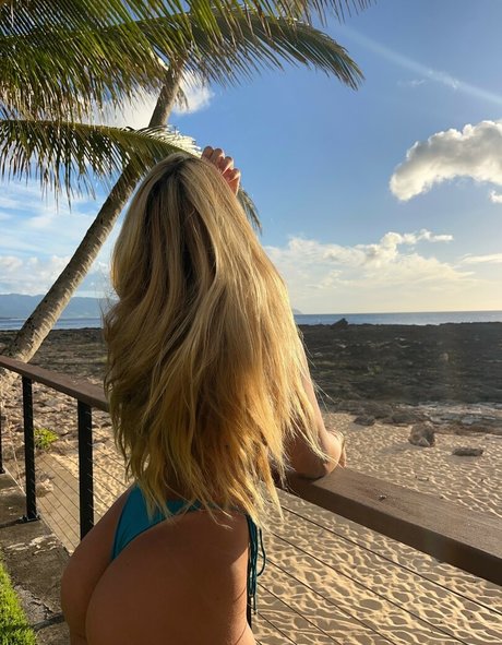 Kirra Sullivan photo 20