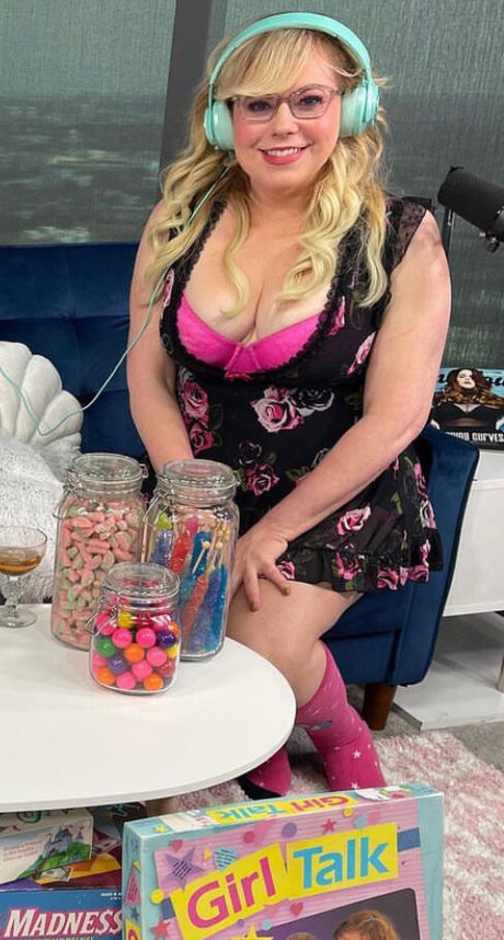 Kirsten Vangsness photo 3