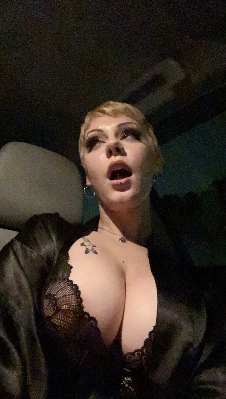 Kirstin Anderson photo 8