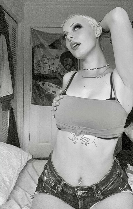 Kirstin Anderson photo 32