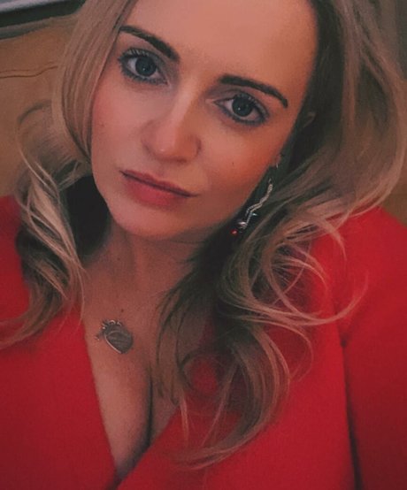 Kirsty Eccleston photo 360