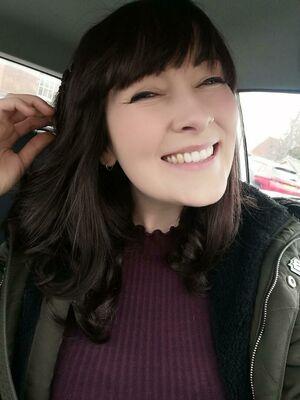 Kirsty photo 6