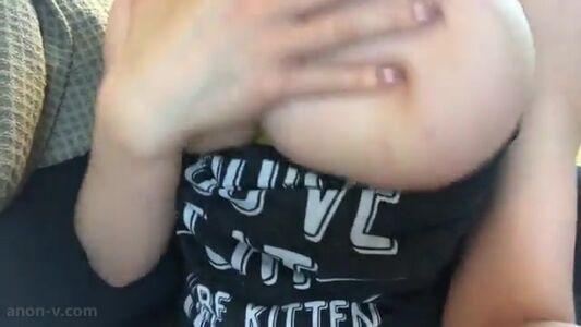 Kirsty photo 111