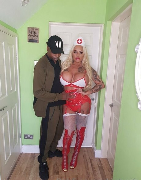 Kirstywife photo 14
