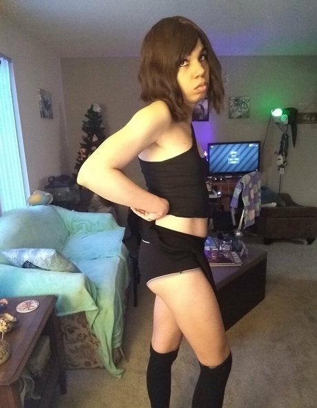 Kitkat44 photo 32