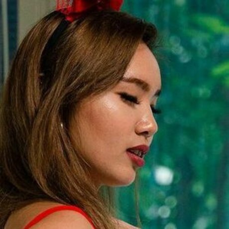 Kittenminxie photo 14