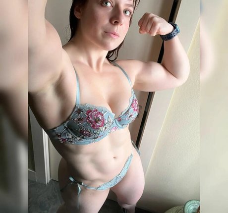 Kitty_bit_games photo 21