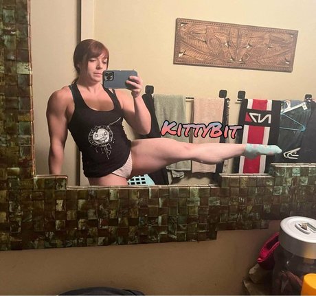 Kitty_bit_games photo 68