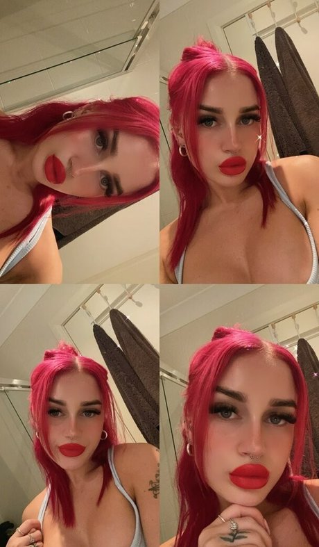 Kitty Keettt photo 97