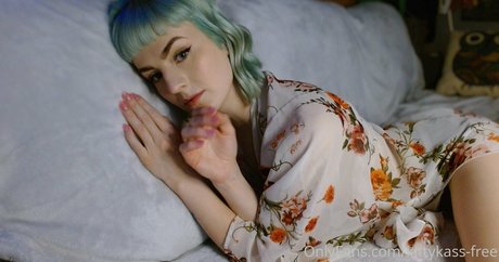 Kittykass-free photo 59