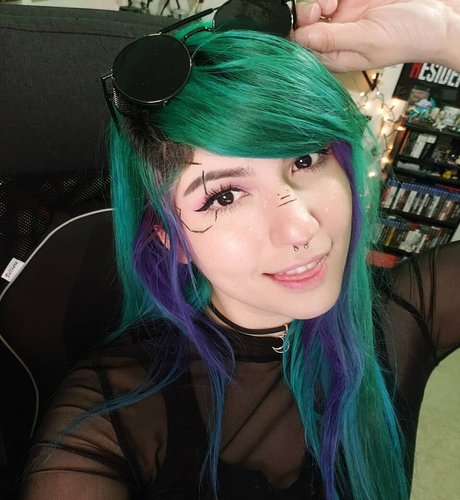 Kittyrawr photo 6