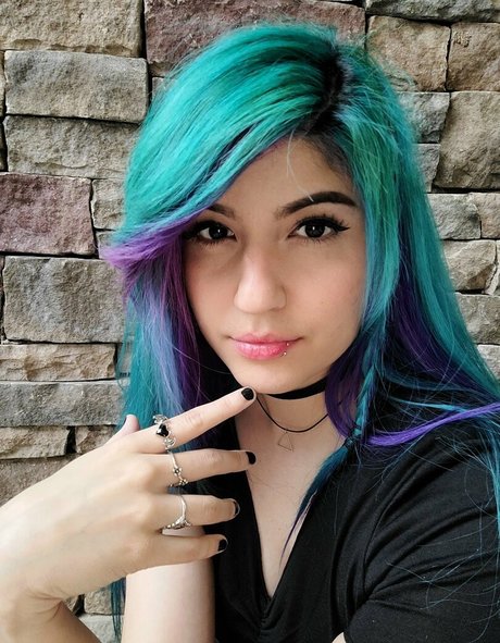 Kittyrawr photo 22