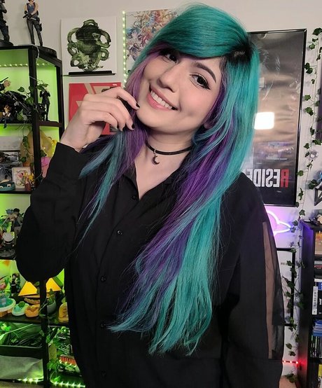 Kittyrawr photo 33