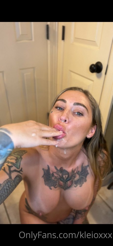 Kleio Valentien photo 15