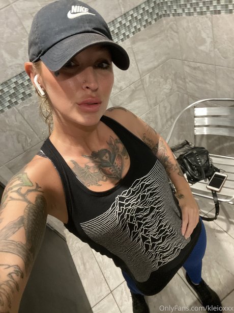 Kleio Valentien photo 63