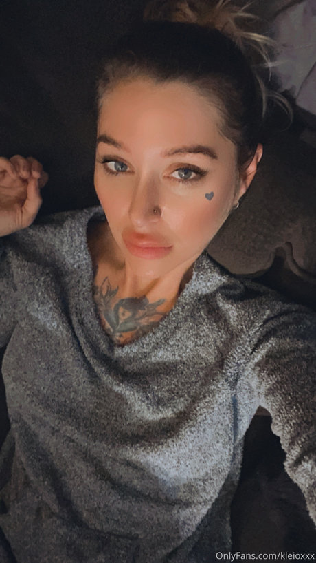 Kleio Valentien photo 123