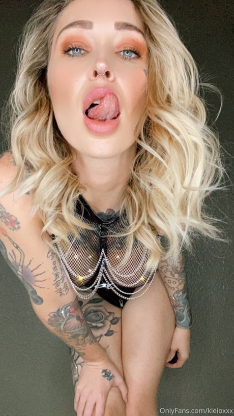Kleio Valentien photo 145