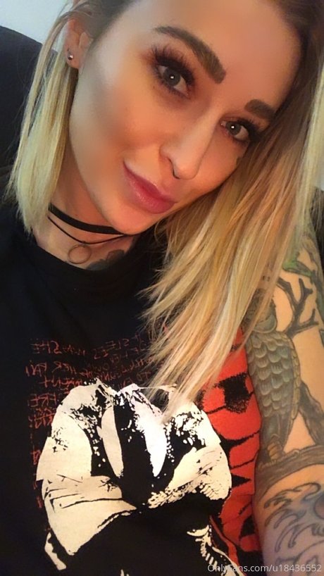 Kleio Valentien photo 163