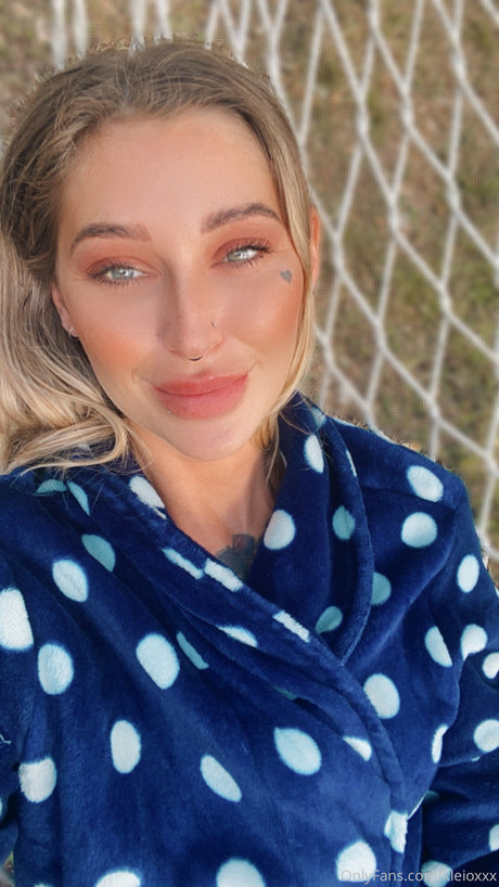 Kleio Valentien photo 189