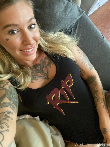 Kleio Valentien photo 204