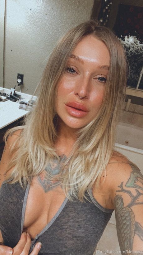 Kleio Valentien photo 389