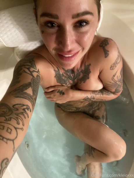 Kleio Valentien photo 424