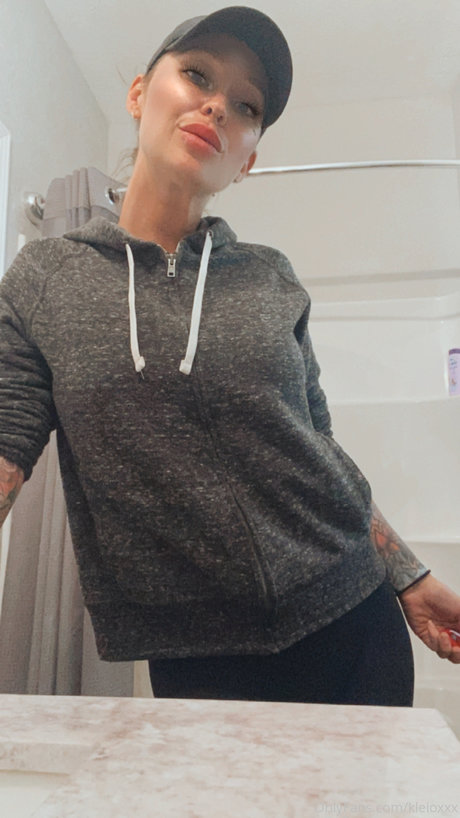 Kleio Valentien photo 466