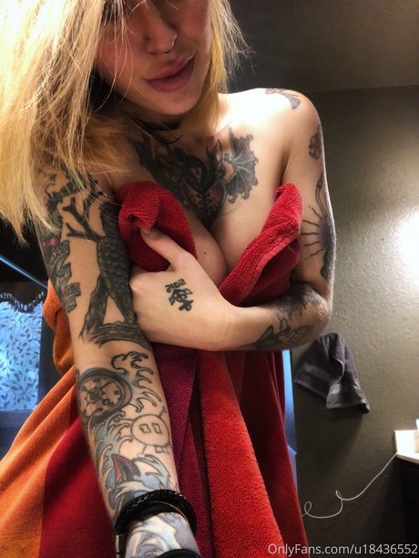 Kleio Valentien photo 511
