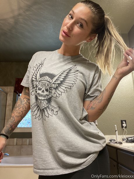 Kleio Valentien photo 715