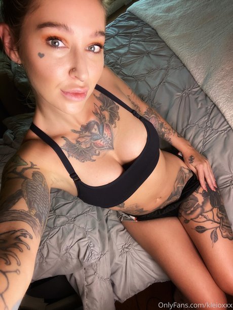 Kleio Valentien photo 766