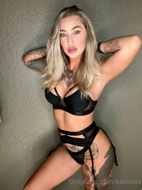 Kleio Valentien photo 992