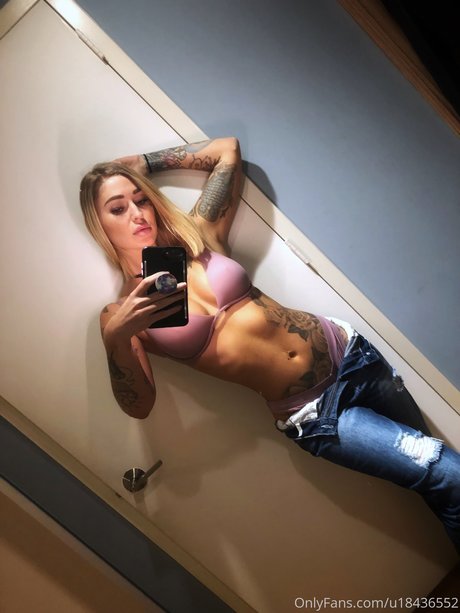 Kleio Valentien photo 1055