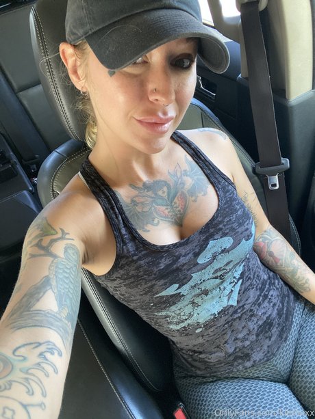 Kleio Valentien photo 1073