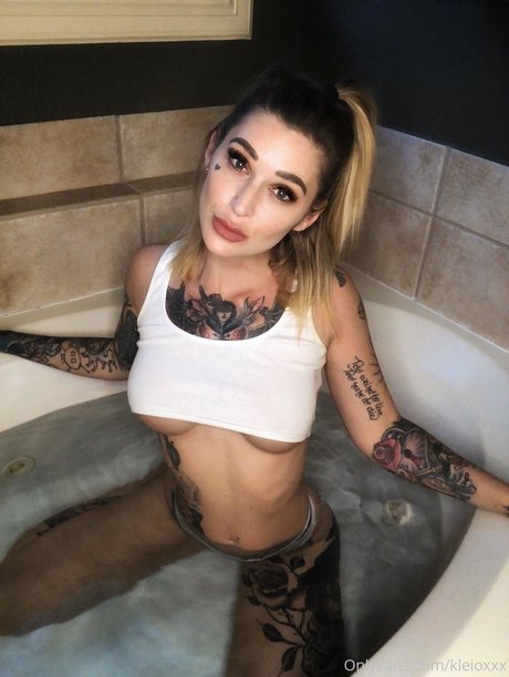 Kleio Valentien photo 1079
