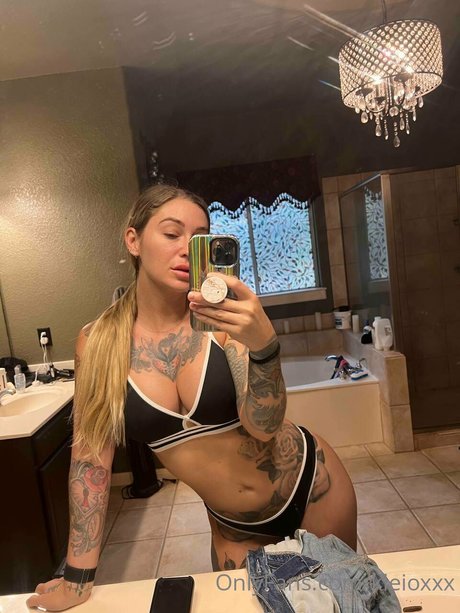 Kleio Valentien photo 1136