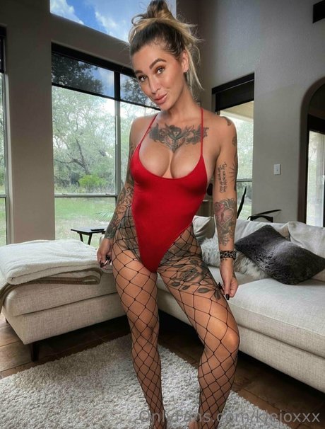 Kleio Valentien photo 1145