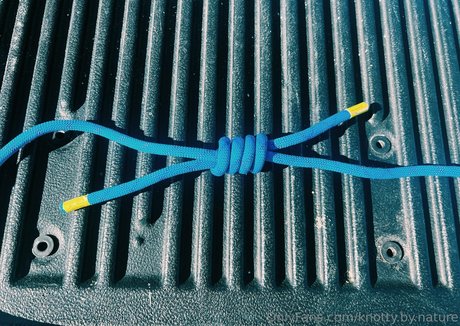 Knotty.by.nature photo 1