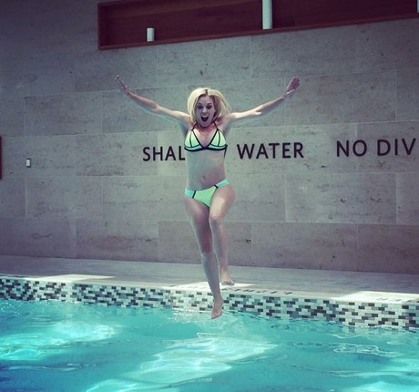 Kortney Wilson photo 6
