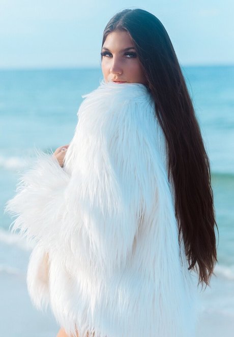 Kortni Gilson photo 12