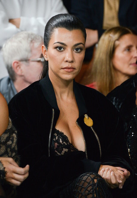 Kourtney Kardashian photo 130