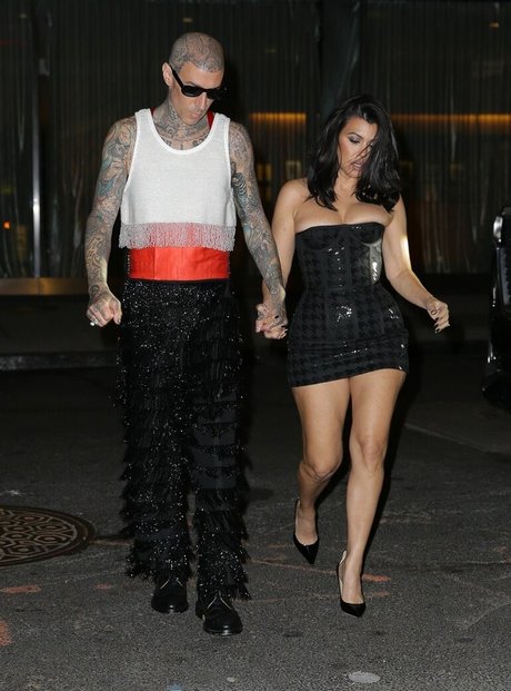 Kourtney Kardashian photo 234