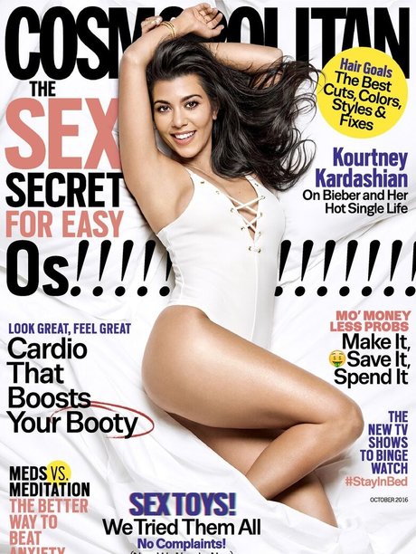 Kourtney Kardashian photo 459