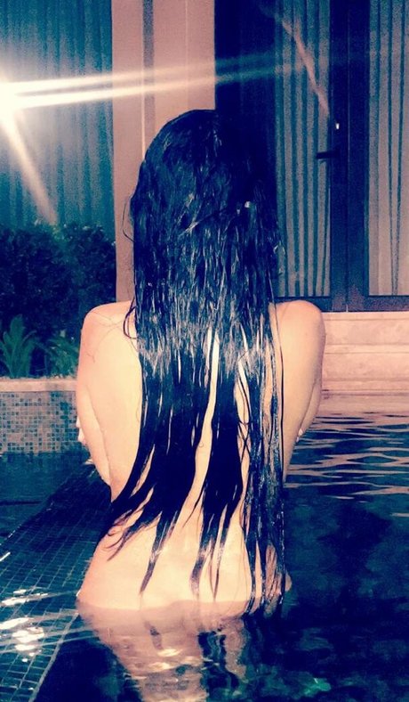 Kourtney Kardashian photo 532