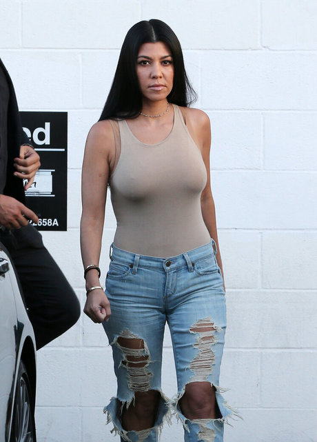 Kourtney Kardashian photo 555