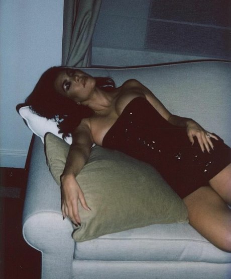 Kourtney Kardashian photo 649