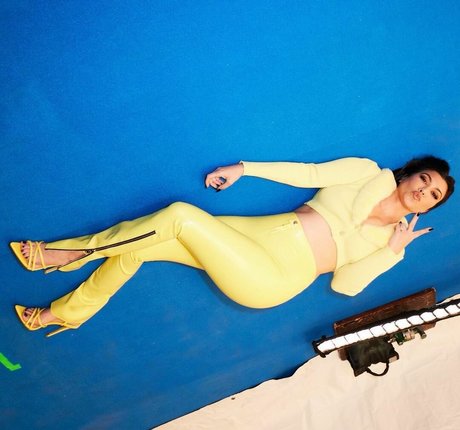 Kourtney Kardashian photo 715